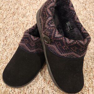 Women's Clarks Black Slip Ons